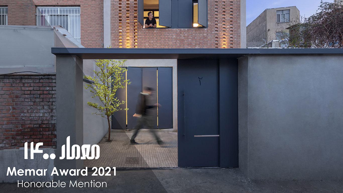 تقدیر شده جایزه معمار سال 1400 برای پروژه خانه حیات دار